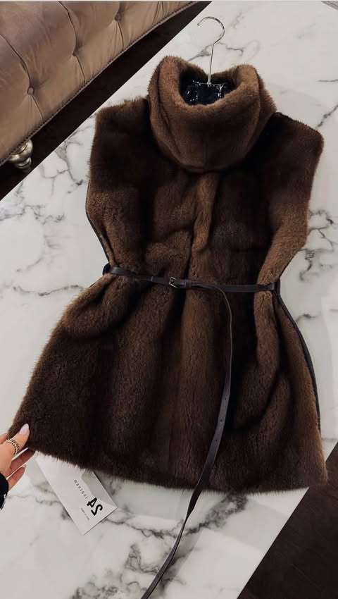 Instagram post by @jasminapuri for The Row. Caption reads: Current Wishlist: clean lines, cozy textures, and....