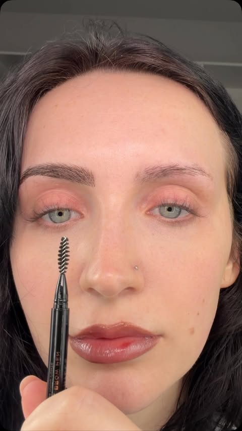 Instagram post by @bishuwish1 for Anastasia Beverly Hills. Caption reads: [...] in sparse areas with the Anastasia Beverly....