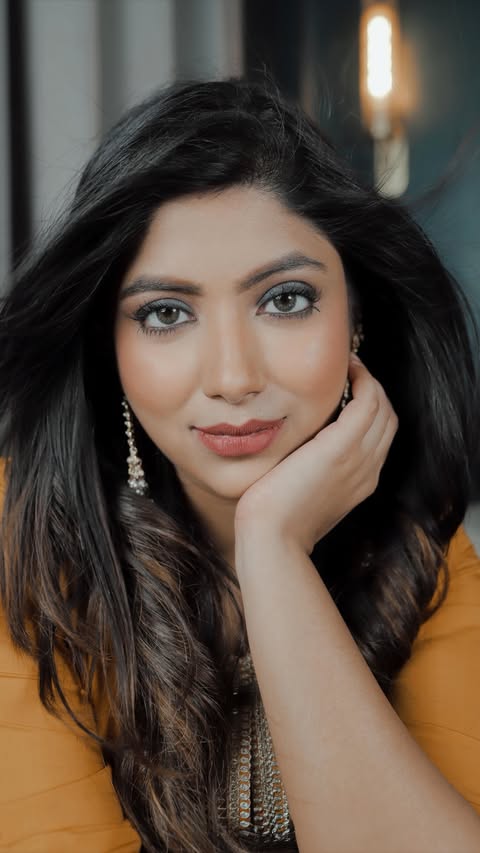 Instagram post by @shilpiisaha for Aqualens. Caption reads: Who knew Colored Contact Lenses could elevate a....