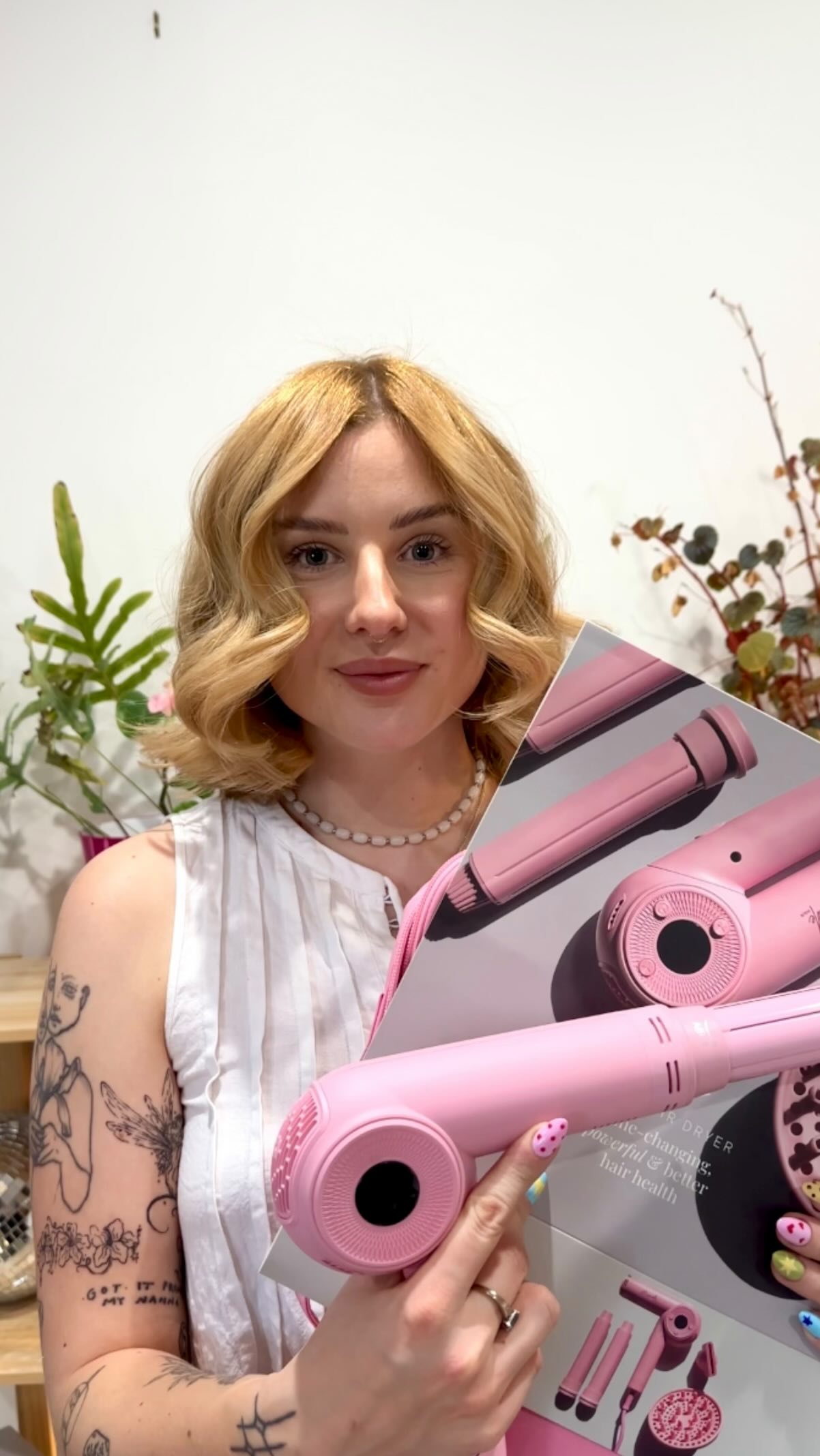 Instagram post by @hairbymadysonrobins for Mermade Hair. Caption reads: OBSESSED 🎀🧜‍♀️🫣 

I was lucky enough to be....