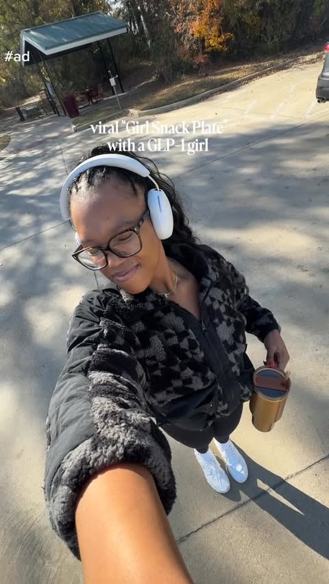 Instagram post by @branneishaa for Harvest Snaps. Caption reads: [...] girl snack plate energy 🥗✨
with....