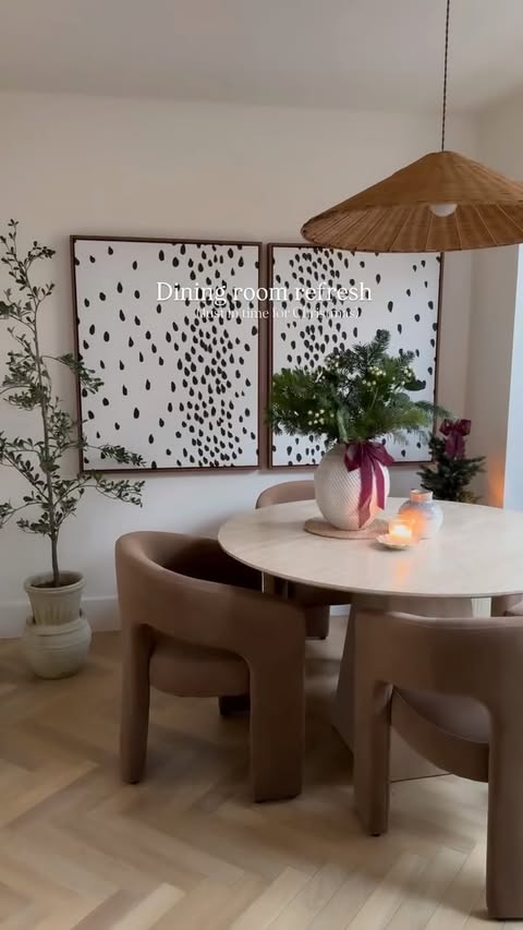 Instagram post by @le_house_ for Olivias. Caption reads: [...] area just in time for Christmas with....