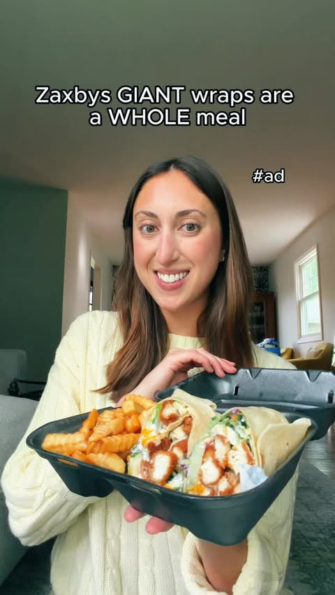 Instagram post by @noellelovessloths for Zaxby's. Caption reads: #ad Head over to your closest @realzaxbys location....