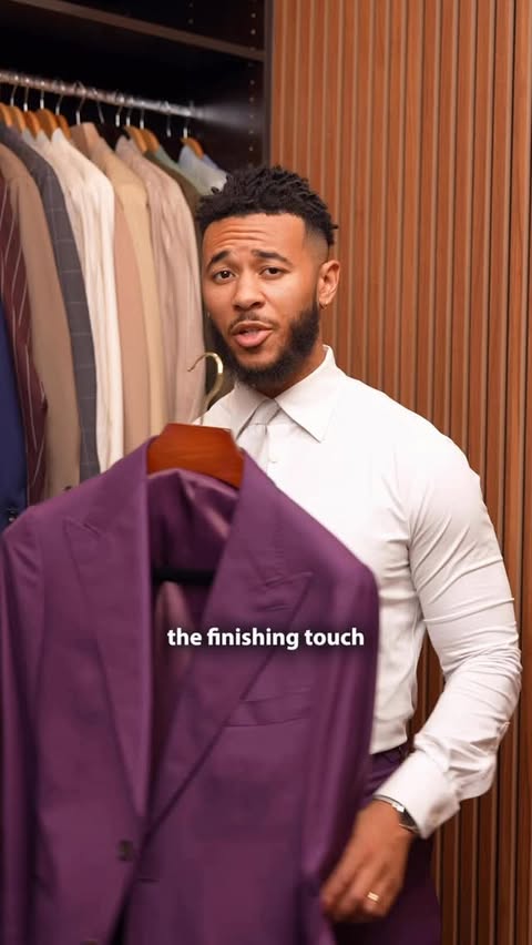 Instagram post by @treybryantstyle for Metro by T-Mobile. Caption reads: Outfit inspired by @metrobytmobile’s #CALLoGNE....