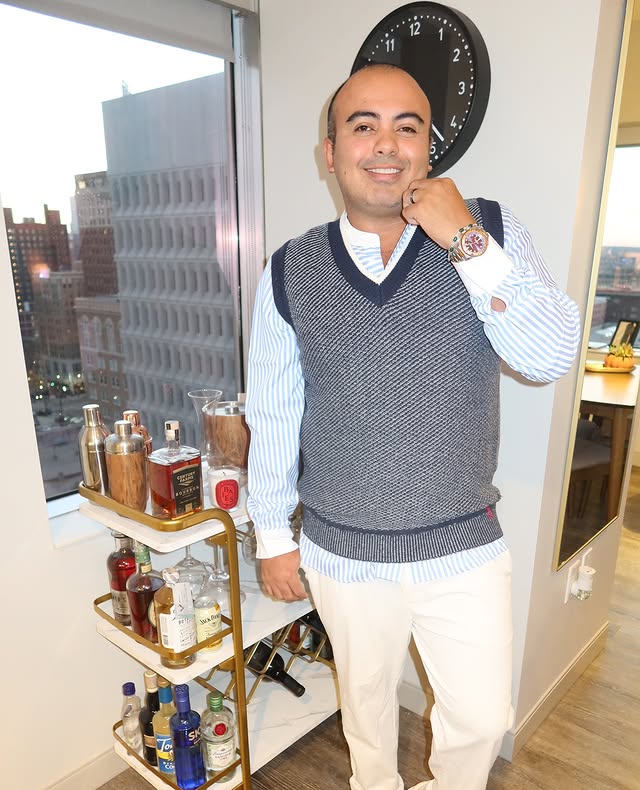 Instagram post by @cosmopolitips for Scotch & Soda. Caption reads: There’s just something about a sunset, a good....