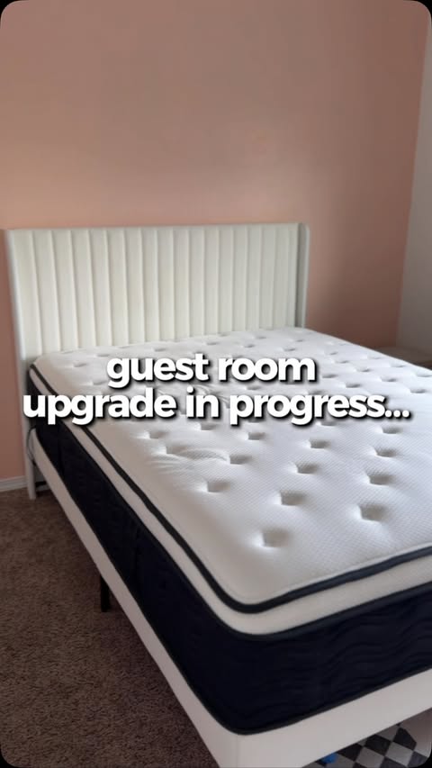 Instagram post by @chevoneco for Origin Mattress. Caption reads: [...] to save $25 off your cart. #ad....