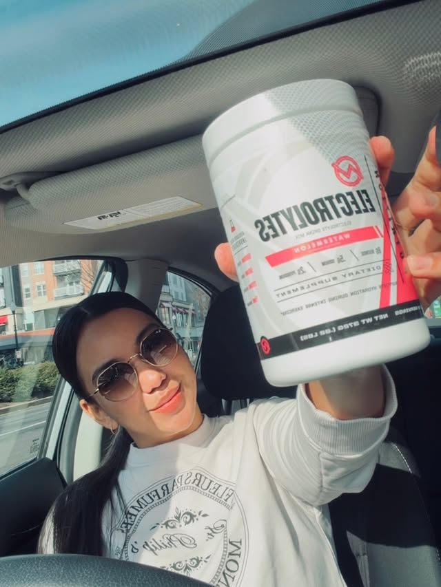 Instagram post by @nadiennn29 for Outwork Nutrition. Caption reads: [...] us for more products and benefits.....