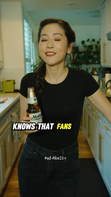 Instagram post by @mina_kimes for Modelo Usa. Caption reads: #ad #for21+ There’s no right way to watch college....