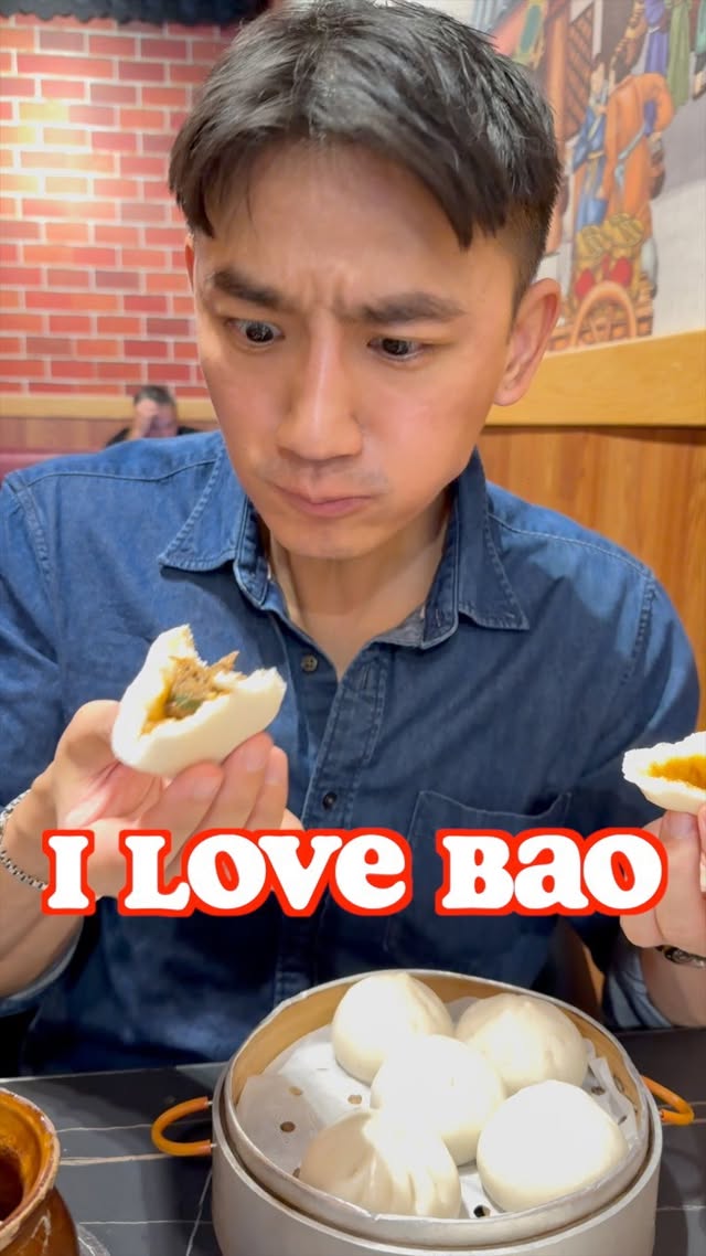 Instagram post by @johnleetrumpet for Choose Chicago. Caption reads: I checked out Legend Dumpling and Bao, and....