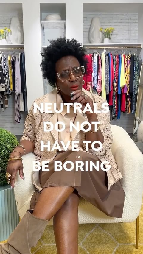 Instagram post by @idealee.style for HSN. Caption reads: [...] 17-19! 🛒 Shop at the 🔗 in bio! #LoveHSN.