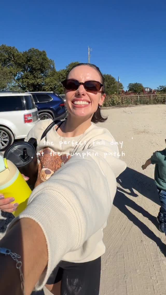 Instagram post by @chels.arnott for Groupon. Caption reads: It’s fall y’all! The leaves are changing, the air....