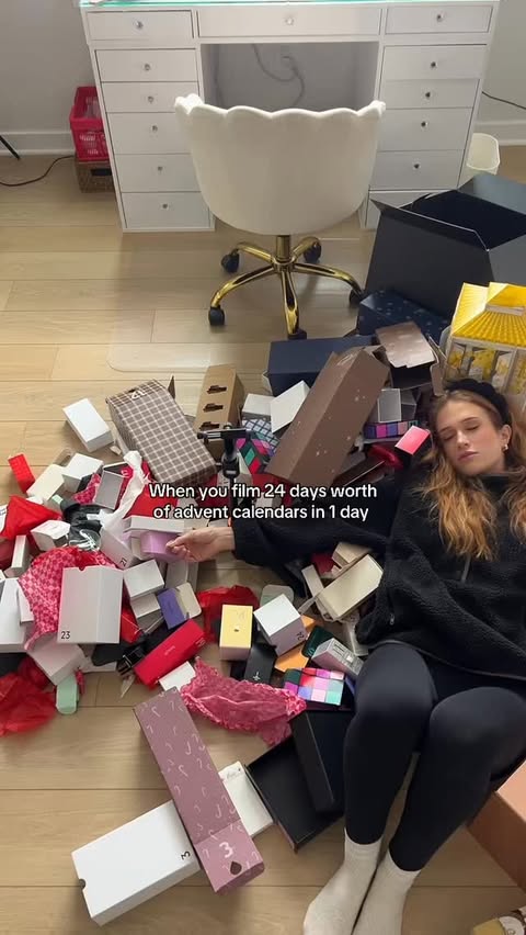 Instagram post by @sarah_wolak for nuuds. Caption reads: Day 1 going live tonight!!! See you there!!!!!....