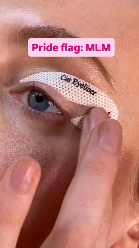 Instagram post by @slaywithsparkle for Barry M Cosmetics. Caption reads: [...] base shade 2 - @barrymcosmetics hi vis water....