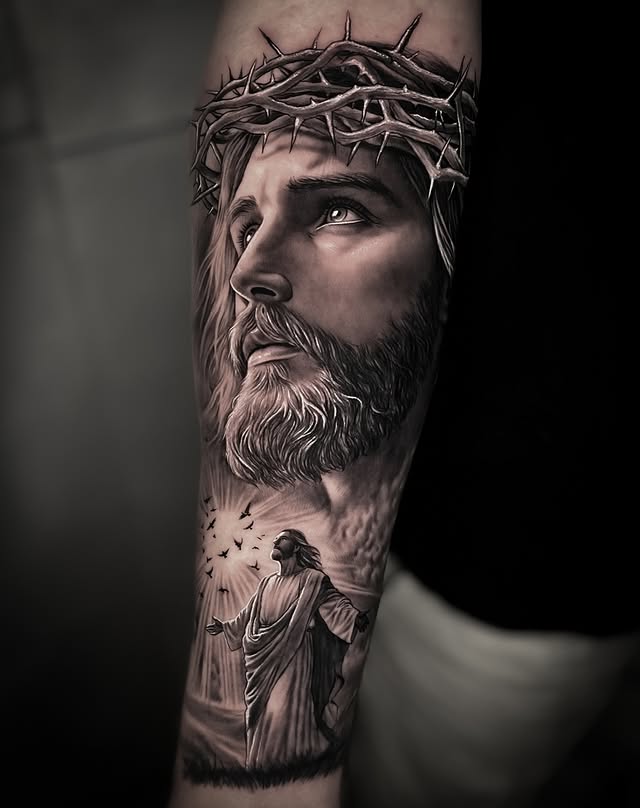 Instagram post by @matheussanttattoo for EMALLA Official. Caption reads: ⚜️Jesus ⚜️ Sponsor: @emalla.official....