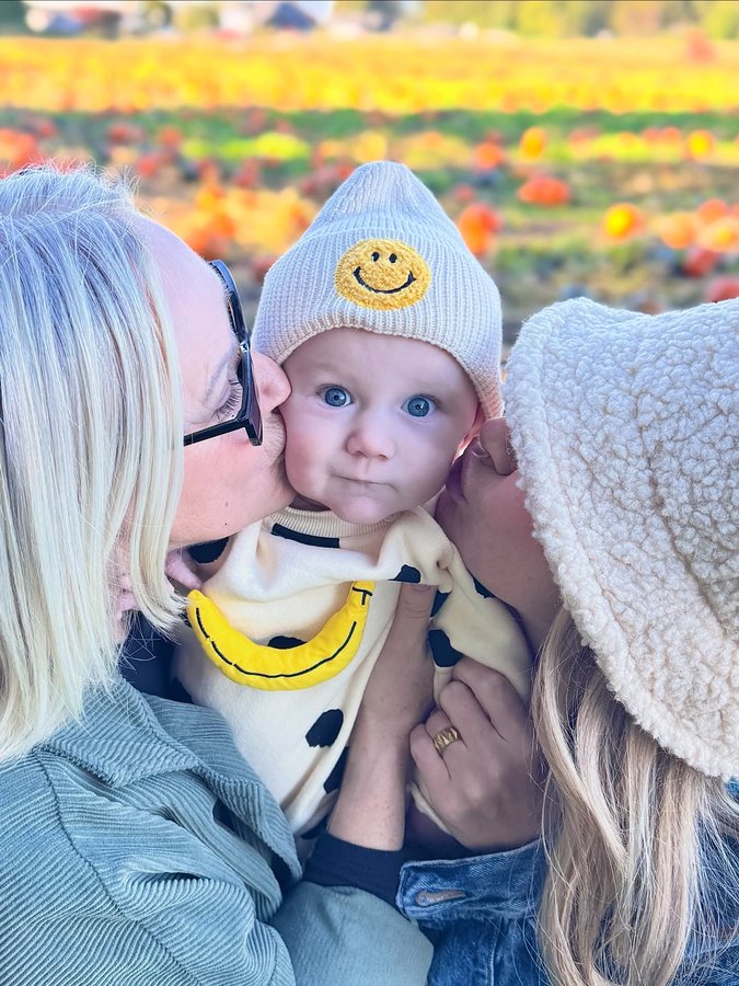 Instagram post by @kaylajensenofficial for MiniOlie. Caption reads: Our Favourite time of year 🍁🍂

Teddys fit:....