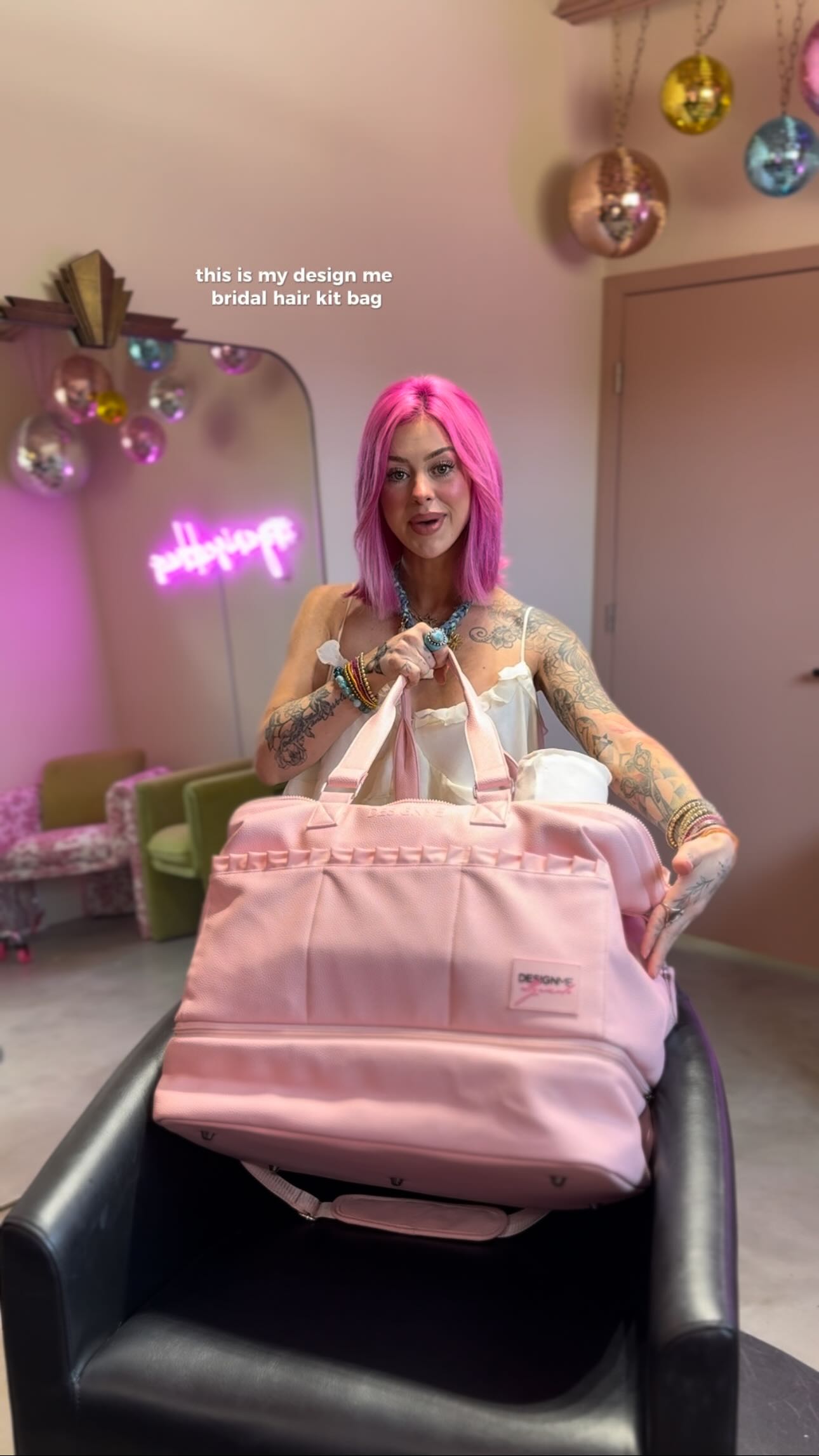 Instagram post by @heartandsoulbyallynicole for DESIGNME Hair. Caption reads: what’s in my bridal hair kit 🤍 
@designmehair....