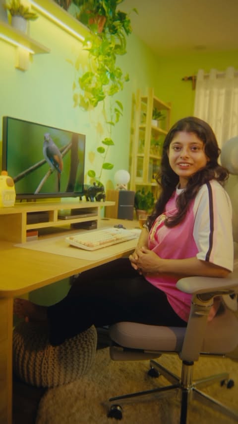 Instagram post by @aparupa.dey for BenQ. Caption reads: [...] see them the way they were captured. The....
