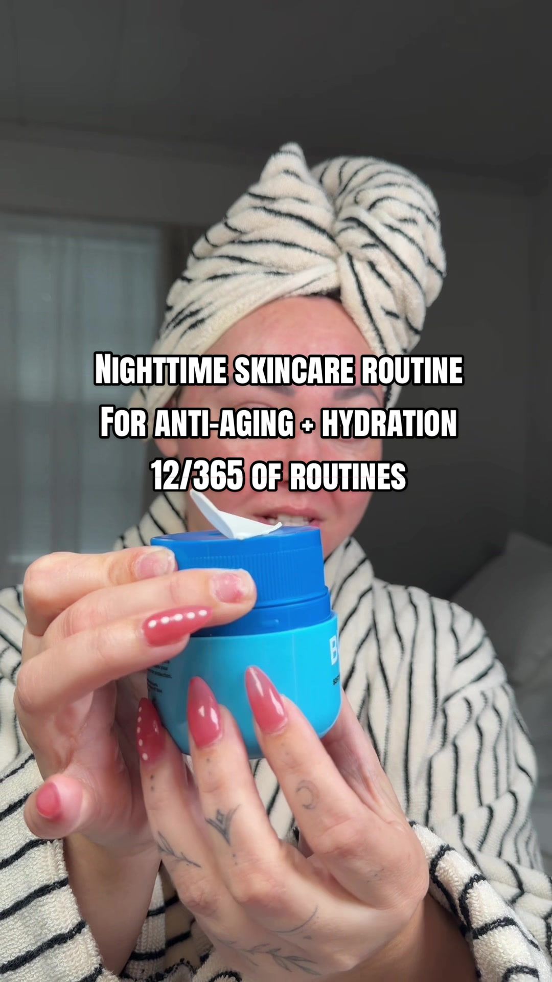 TikTok post by @dailyglowwithdes for Experiment Beauty. Caption reads: [...] @IUNIK US @Bubble Skincare @Experiment....