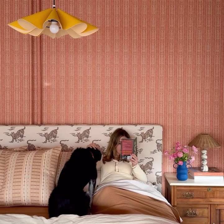 Instagram post by @katepearcevintage for Coyuchi. Caption reads: [...] bedding, and I love nothing more than....