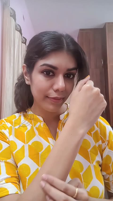 Instagram post by @yashika_p98 for everteen. Caption reads: AD | Dermatologically tested 🌸 everteen Body Hair....