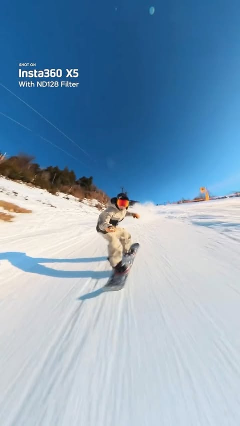 Instagram post by @yuhnosuke.sugaya for Insta360. Caption reads: Sliding into the weekend like 😎 🏂

📷....