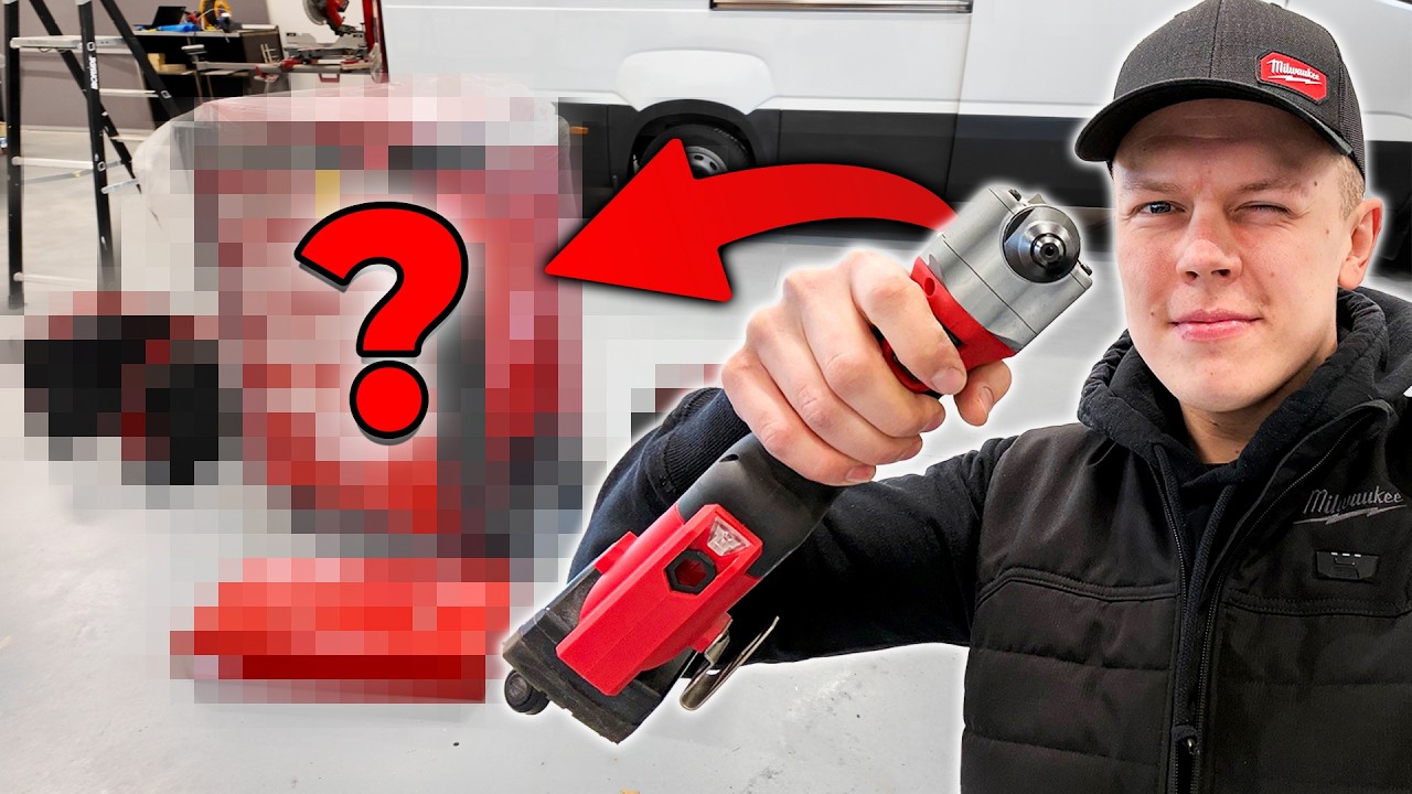 YouTube post by @Simolammikko for CarVertical. Caption reads: -20% koodilla VAGEN:....