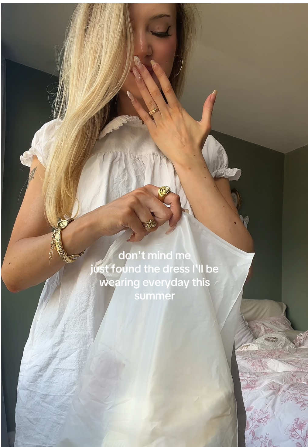 TikTok post by @majaawww for Frankies Bikinis. Caption reads: [...] #styleinspo #fashiontiktok #fyp....