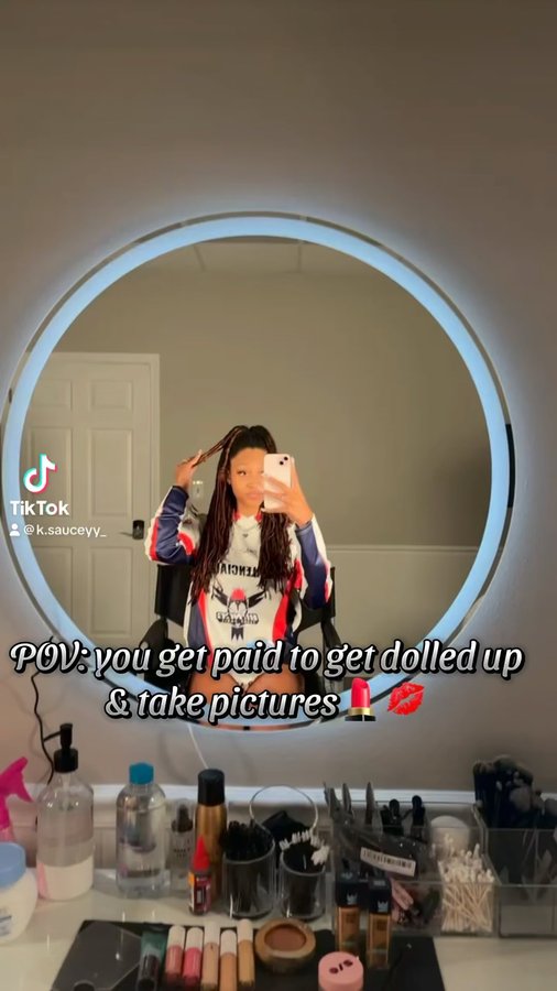 Instagram post by @kaylyn.sabrinaa for Jurllyshe. Caption reads: Literally one of my favorite things to do is get....