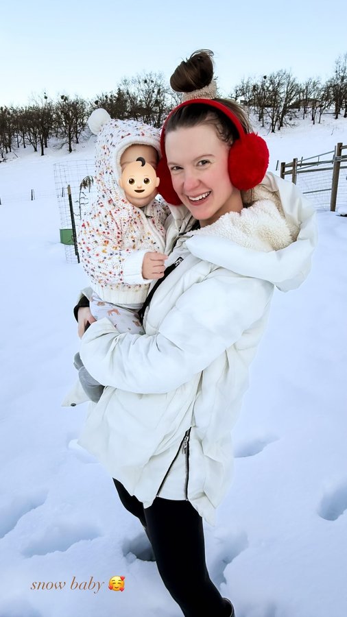 Instagram post by @sunrisevalleyfarm.co for SneakPeek Test. Caption reads: Can’t wait to get our @sneakpeektest results in a....