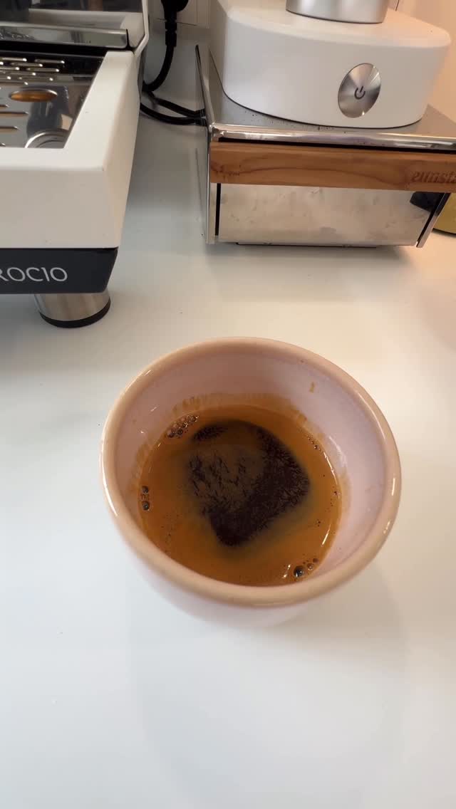 Instagram post by @ikape_espresso for 19grams. Caption reads: Today I’m unboxing three lovely beans from 19grams....