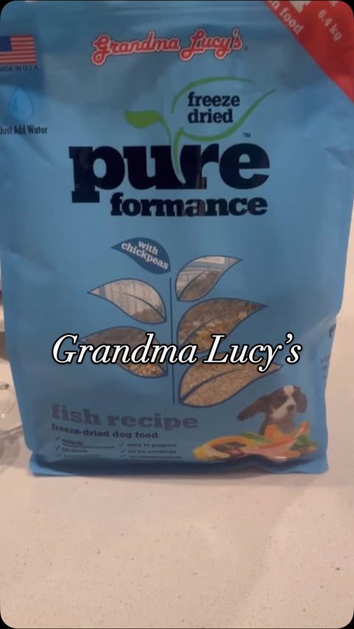 Instagram post by @melissa__mhanna for Grandma Lucy's. Caption reads: [...] with code First 15 at checkout. #ltk....