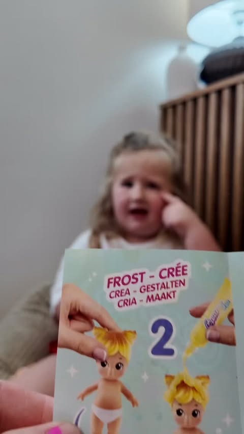Instagram post by @7hearts_onehome for Canal Toys. Caption reads: [...] and unbox our creamy deco baby series....