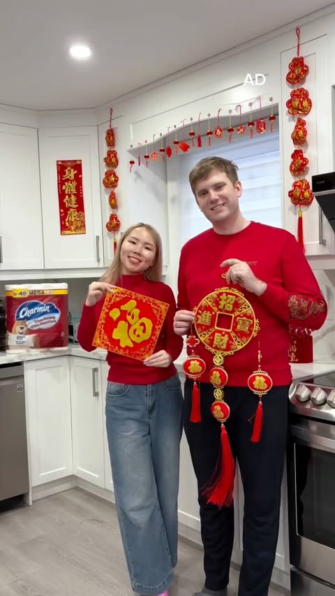 Instagram post by @linda.explore for Charmin. Caption reads: #ad #charminpartner 

If you’re hosting family for....