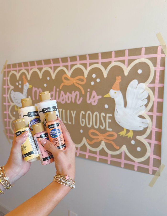 Instagram post by @signsby_alex for DecoArt. Caption reads: you would be ONE SILLY GOOSE not to use DecoArt....