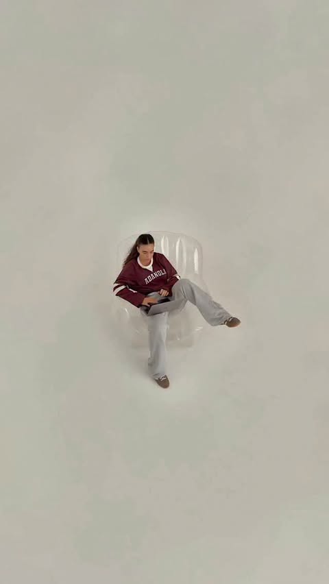 Instagram post by @itsthellisa for Adanola. Caption reads: ad | the slow season with @adanola.