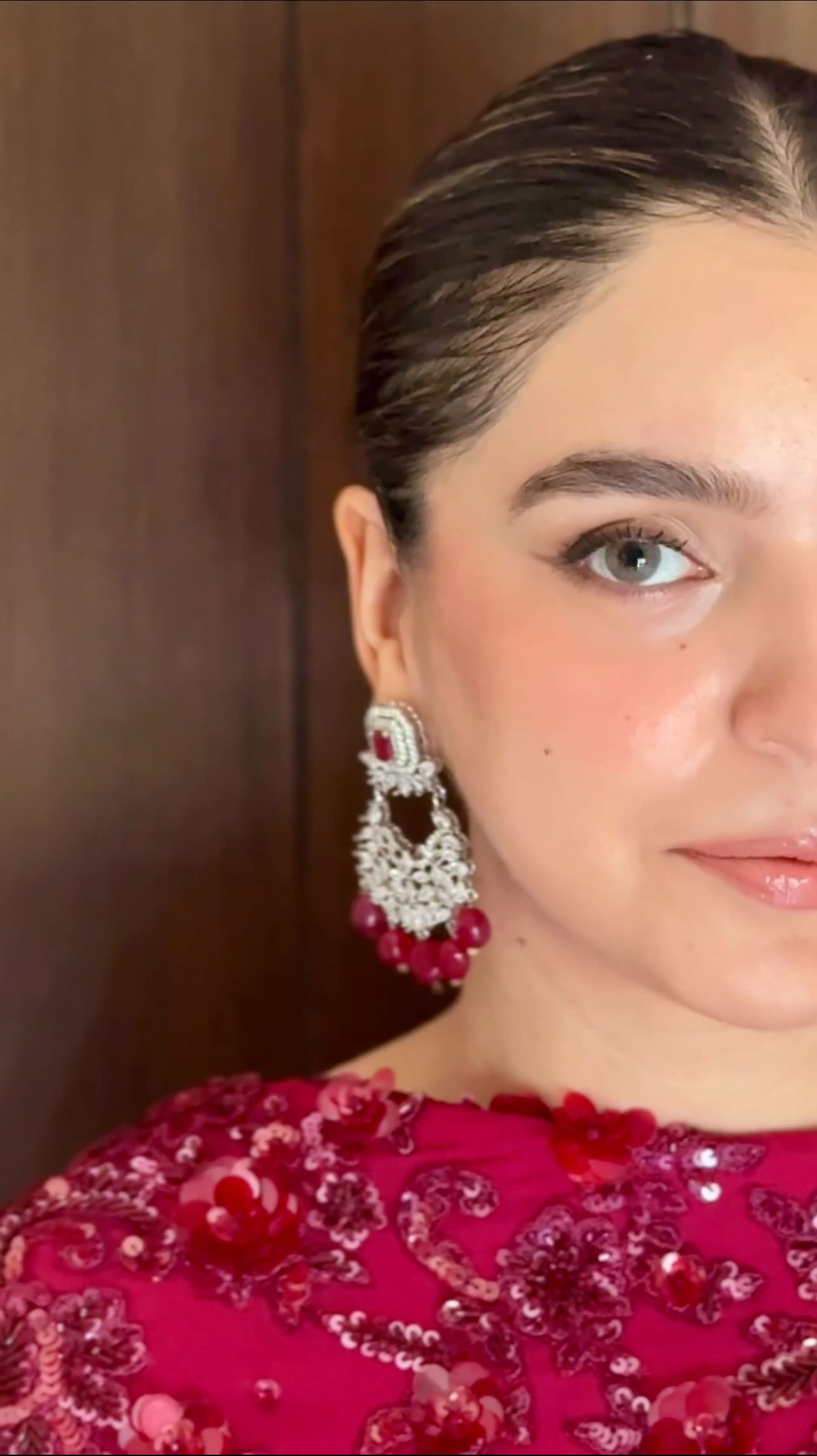 Instagram post by @zarpash_makeupartist for RMS Beauty. Caption reads: A luminous finish with a touch of creamy....