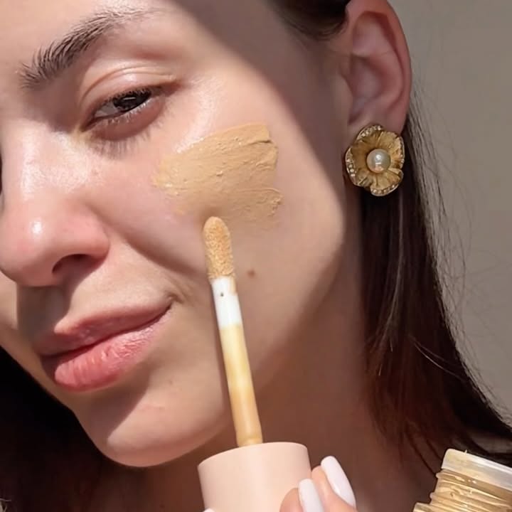 Instagram post by @wiskola for Bielenda. Caption reads: przepis na najjjj makeup no makeup:
ta....