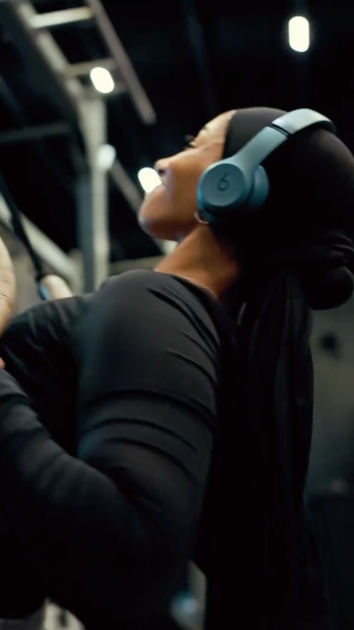 Instagram post by @guapacita_ for Beats by Dre. Caption reads: life in motion🧬 @beatsbydre #BeatsPartner #ad.