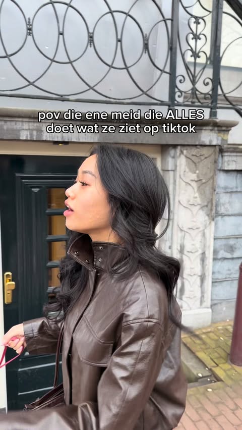 Instagram post by @demi.nahlya for Garnier Nederland. Caption reads: advertentie | we kennen allemaal die ene persoon....