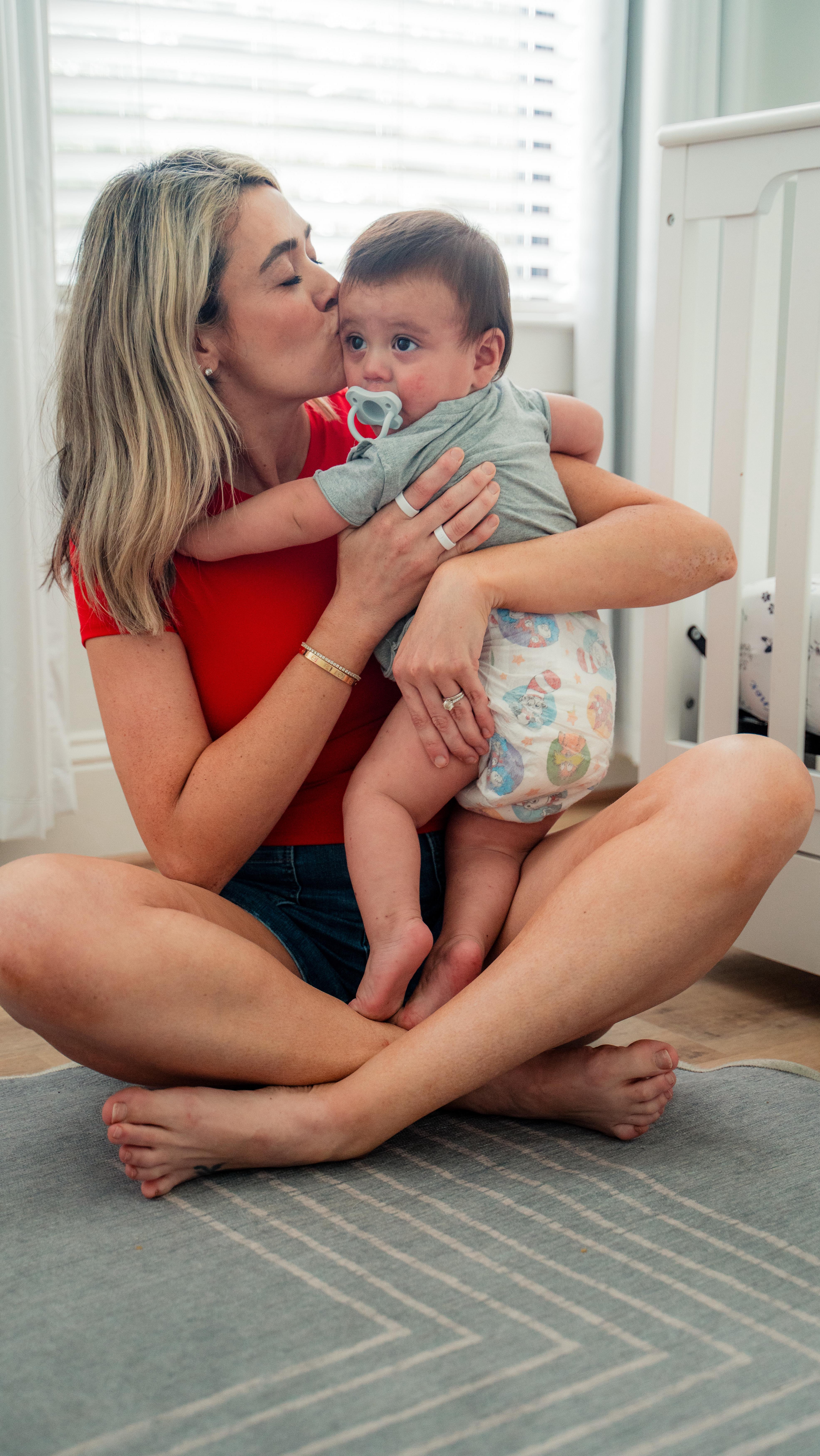 Instagram post by @janiechicstyle for Hello Bello. Caption reads: [...] the diaper brand I actually trust —....