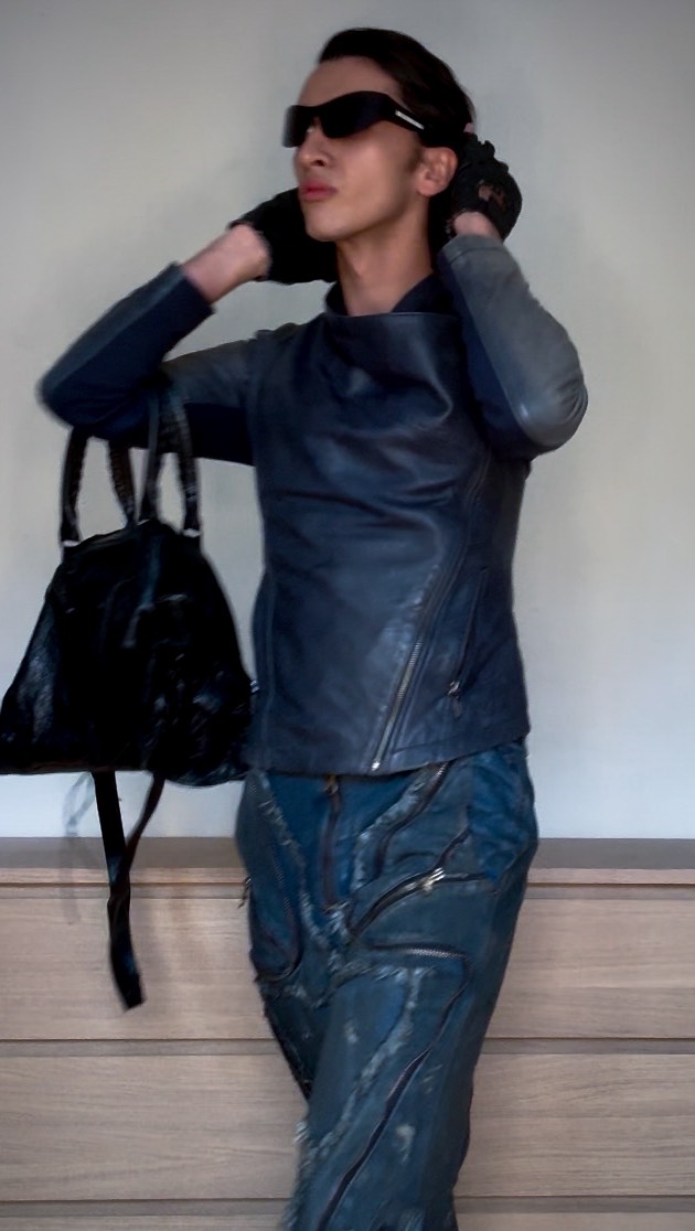 Instagram post by @ghazialruffai for Takis. Caption reads: YOU TOO CAN SERVE TAKIS @takisgb 

Ad #takis....