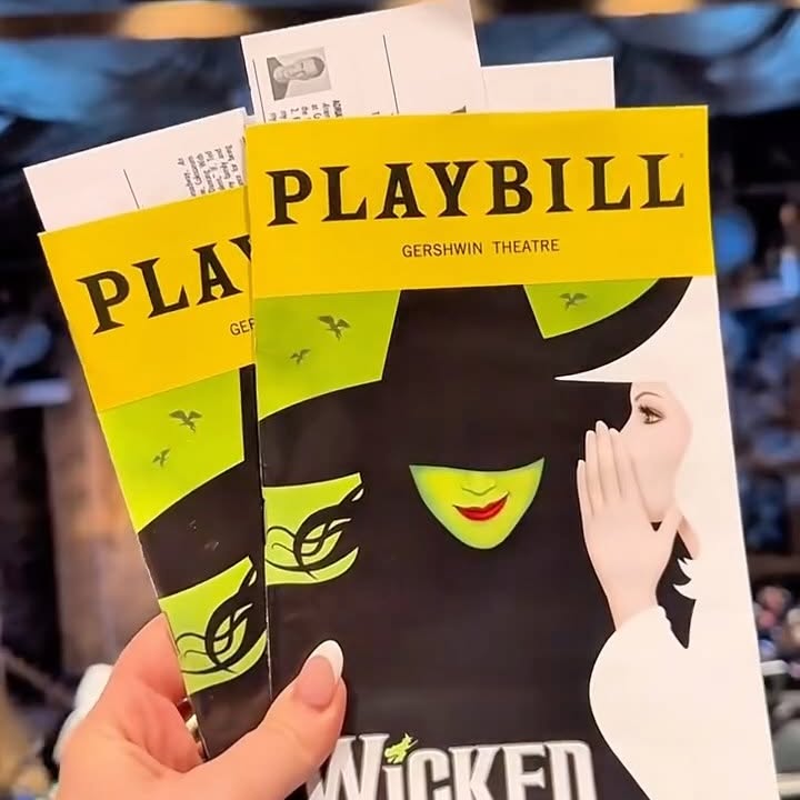 Instagram post by @ariels_eats for SeatGeek. Caption reads: 🎟️ Visiting NYC? Here’s how to score the best....