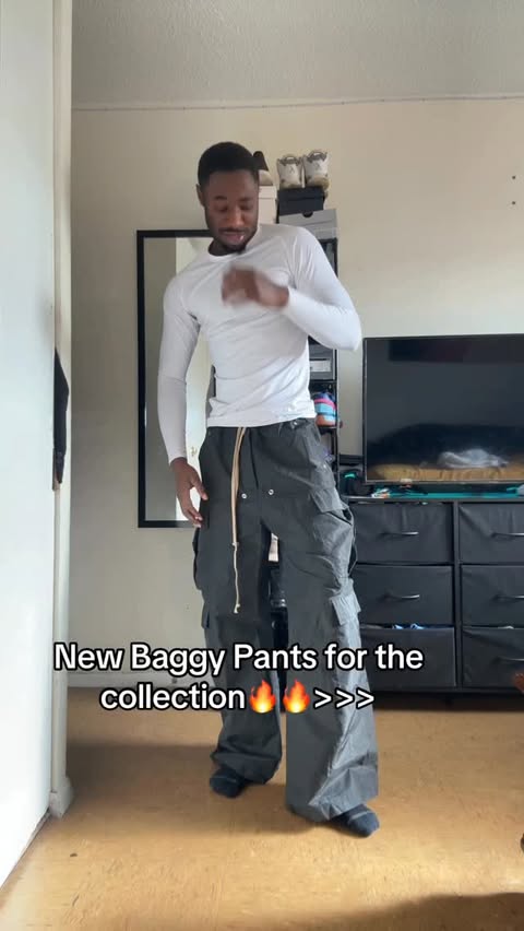 Instagram post by @michael_slicks for mnml. Caption reads: Aighhhh😮‍💨🔥 #explore #michaelslicks #content....