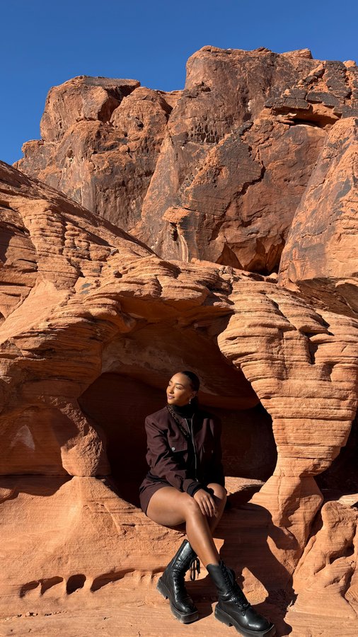 Instagram post by @naomischiff for Visit The USA. Caption reads: [...] great time!✨🎰🪩🏁 @f1lasvegas @vegas....