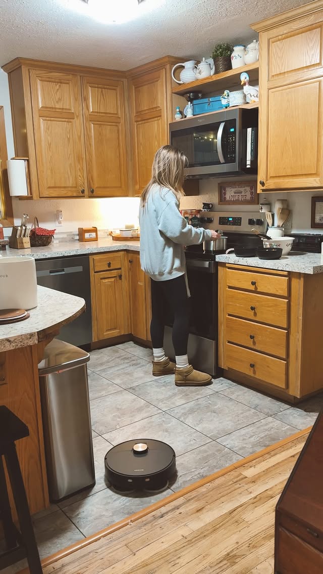 Instagram post by @kristenkasper for Dreame. Caption reads: [...] messes don’t pause for dinner 🍝

The Dreame....