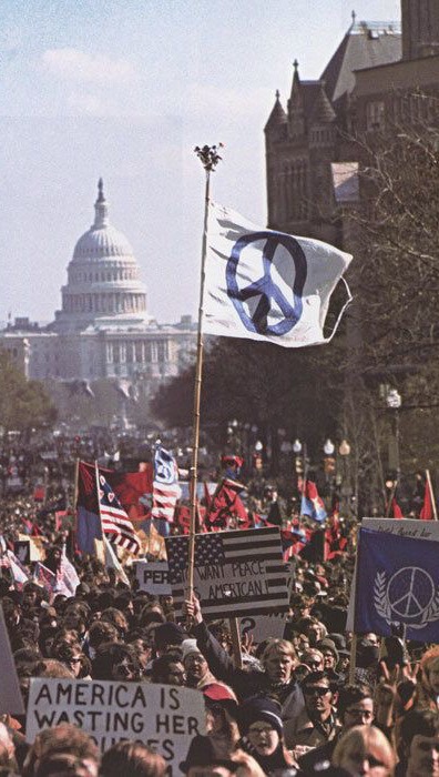 Instagram post by @beatledirt for Universal Musiek. Caption reads: The “Power to the People” boxset is available now!....