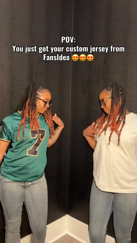 Instagram post by @kaythegemini_ for Fansidea. Caption reads: [...] IN LOVE😍 They’re tagged below ⬇️⬇️....