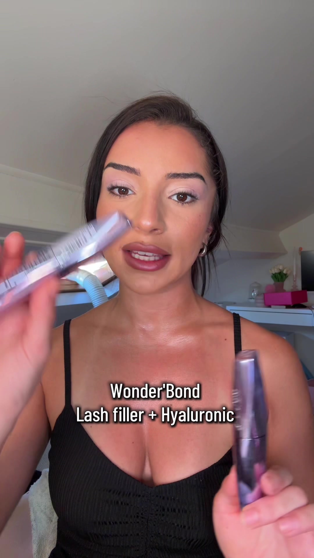 TikTok post by @sihemdaz for rimmellondon. Caption reads: Les cils de la gloire avec Wonder'Bond Lash Filler....