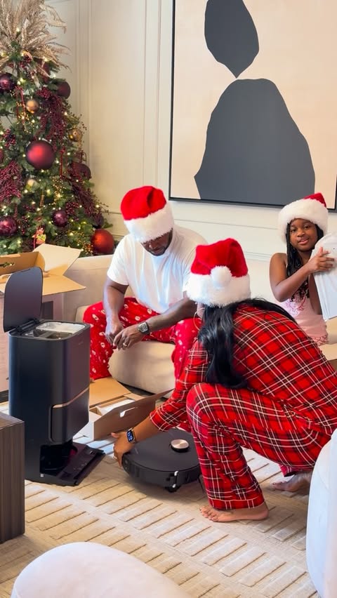 Instagram post by @islandgal_5homedecor for Dreame. Caption reads: The perfect gift for mom! @dreame.usa....