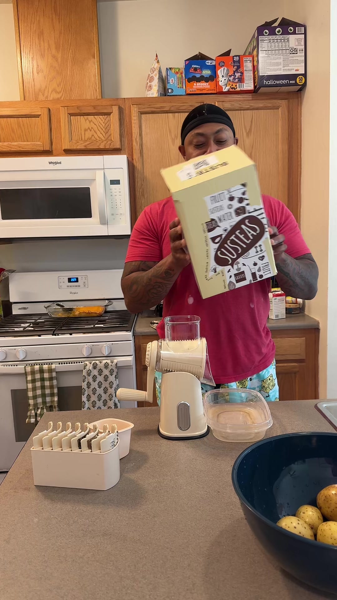 TikTok post by @dirtybirdfitness for SUSTEAS. Caption reads: [...] #cook #nfl #football #sunday #reset @SUSTEAS....